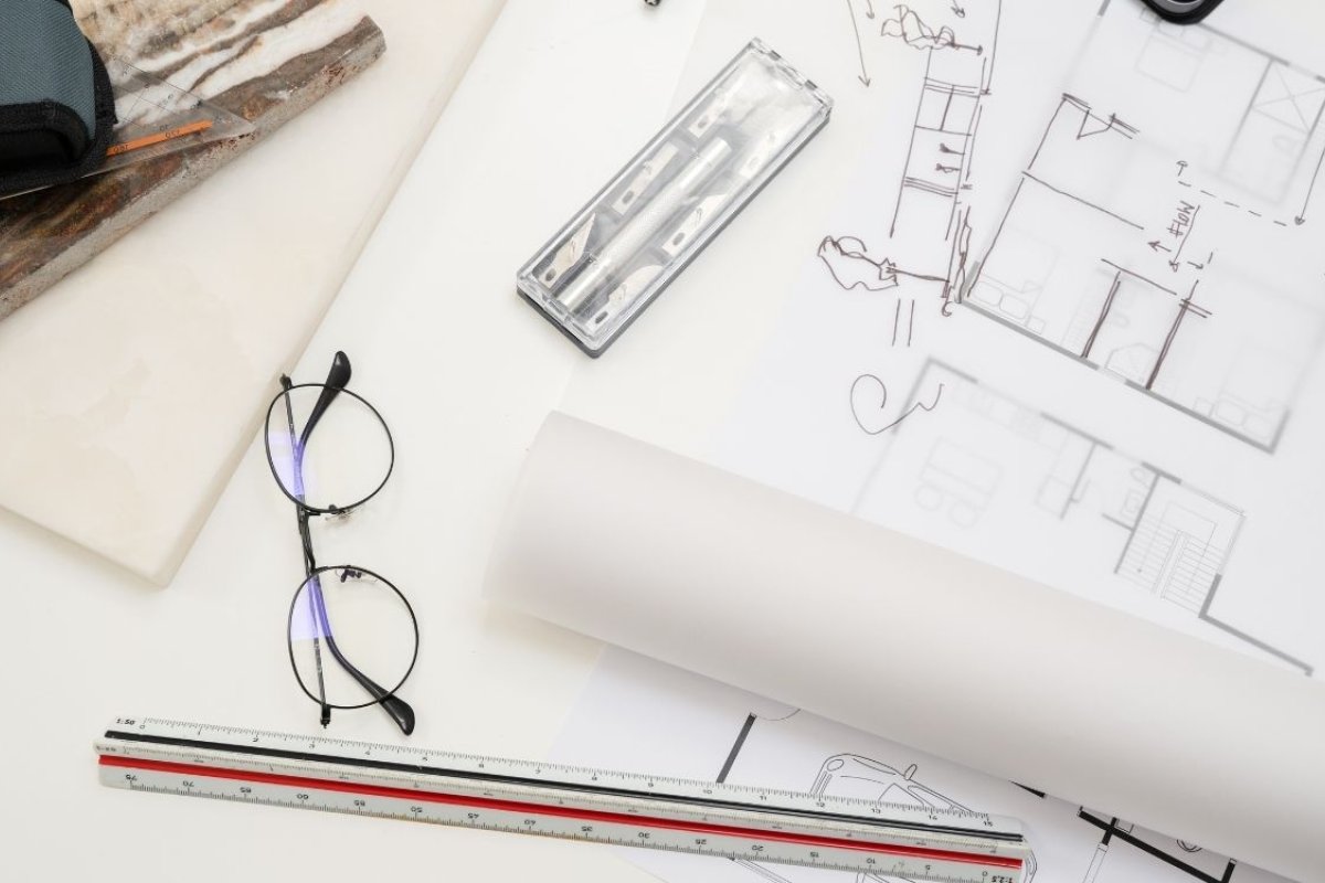 Mimari proje, bir yapının hem teknik hem de estetik anlamda kimliğini belirleyen en önemli belgedir. Konut, ofis, ticari ya da karma kullanım alanı olsun; her yapı, sağlam temeller üzerine kurulmuş doğru bir proje ile hayat bulur.